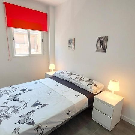 Madrid Luna House Apartment Exterior photo