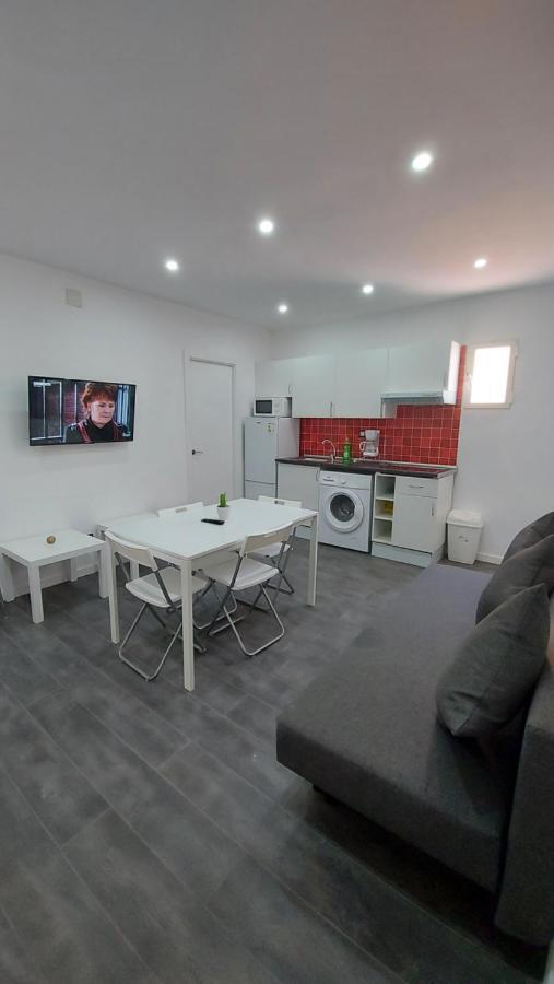 Madrid Luna House Apartment Exterior photo
